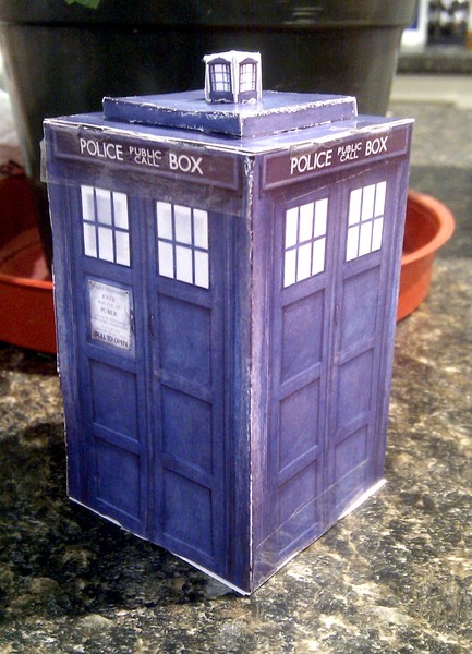 DIY paper or card 3D Tardis printable LizQuilty com DIY paper or card 3D Tardis printable LizQuilty com